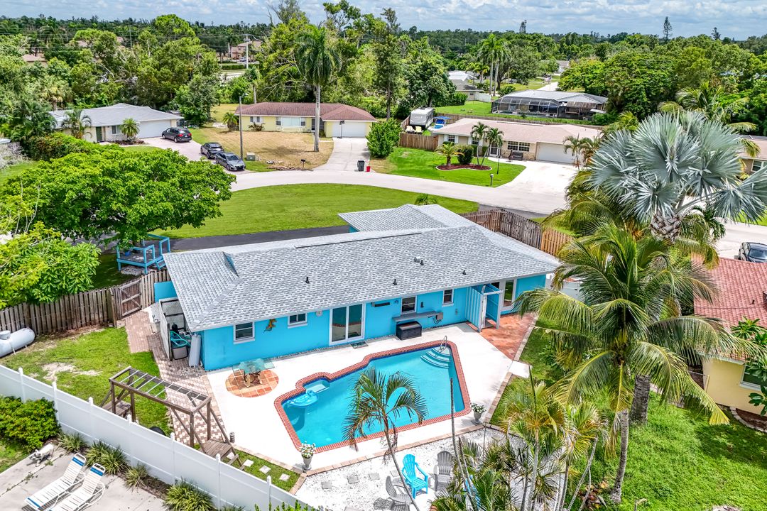 1683 S Hermitage Rd, Fort Myers, FL 33919
