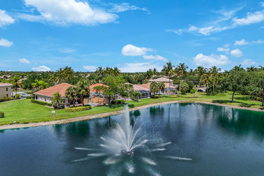 7221 Bellini Way, Naples, FL 34114