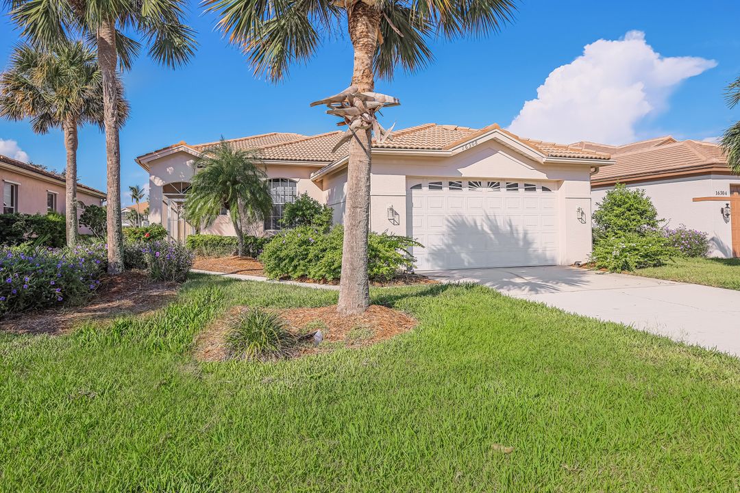 16308 Willowcrest Way, Fort Myers, FL 33908