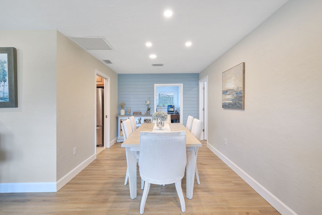 1515 Tredegar Dr, Fort Myers, FL 33919