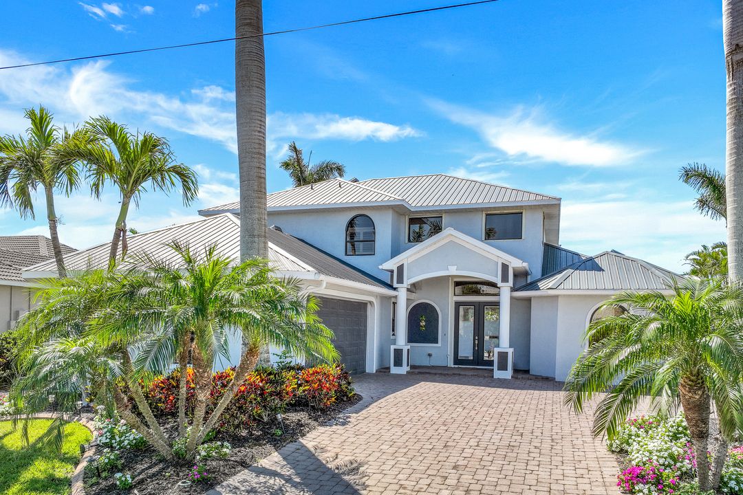 2550 SW 27th Pl, Cape Coral, FL 33914