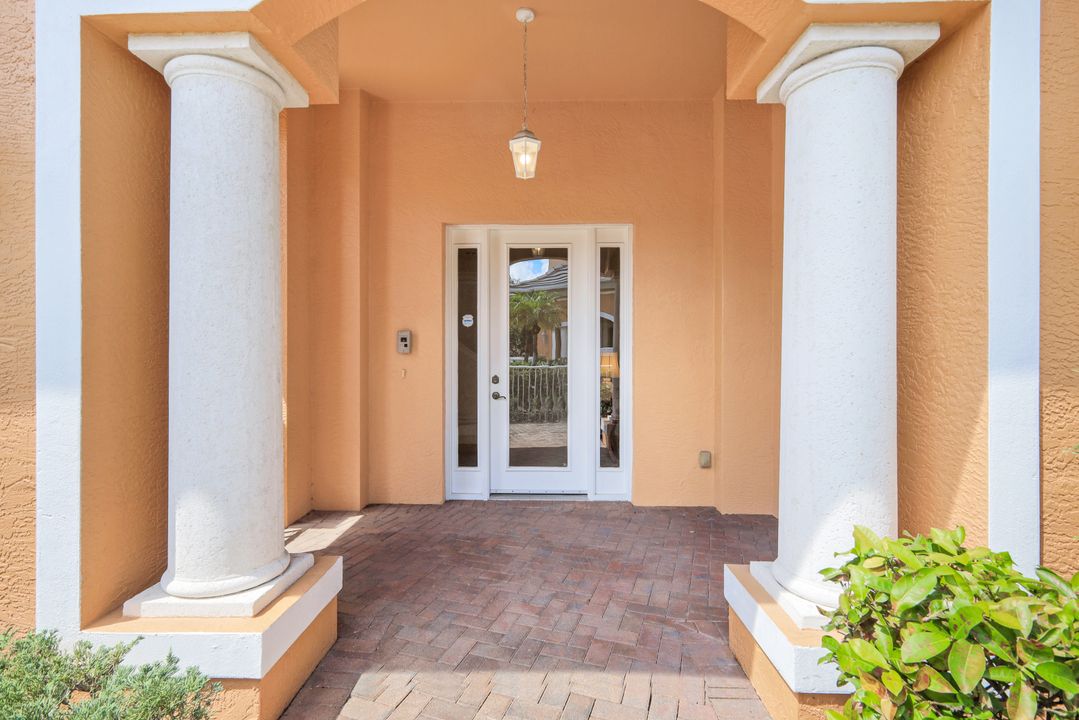 4815 Aston Gardens Way, Naples, FL 34109