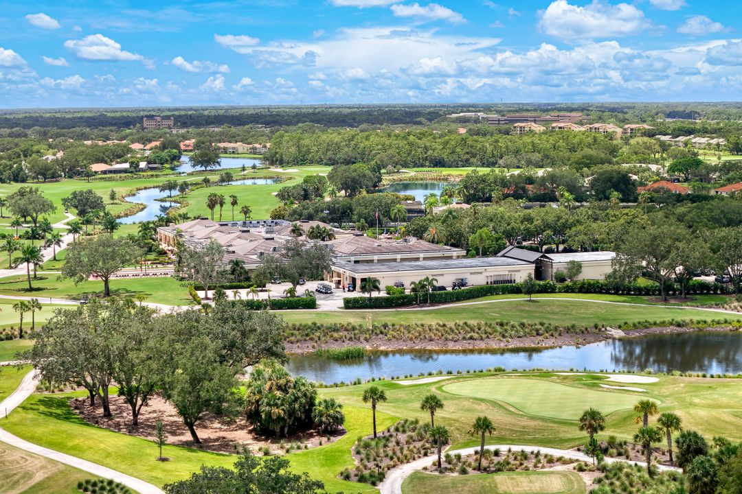 242 Via Perignon, Naples, FL 34119