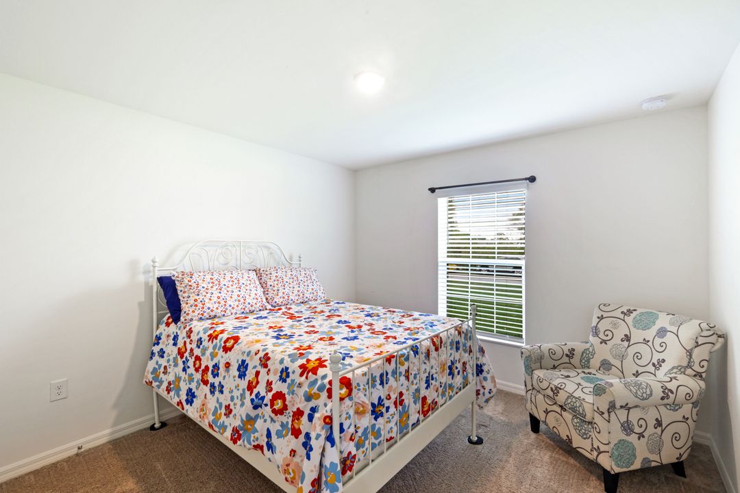 258 Lisette St, Fort Myers, FL 33913