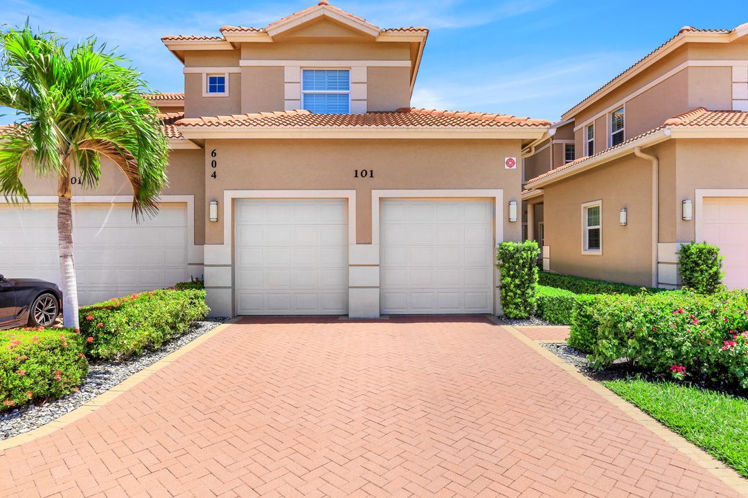 604 El Camino Real #101, Naples, FL 34119