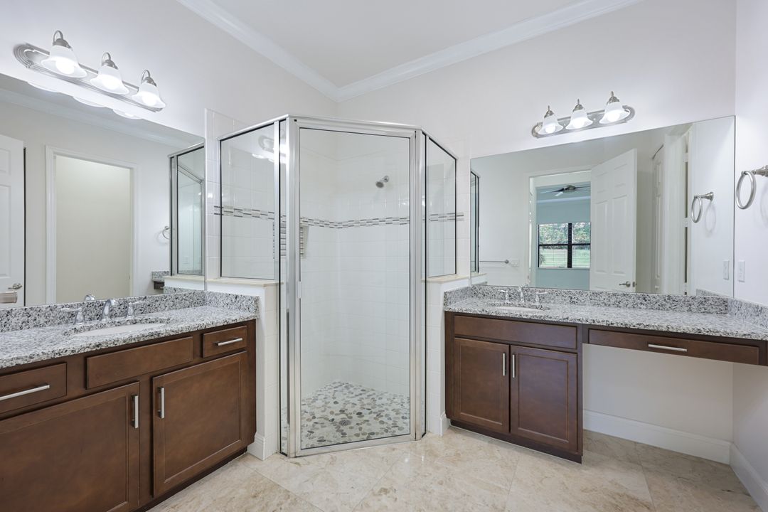 11992 Five Waters Cir, Fort Myers, FL 33913