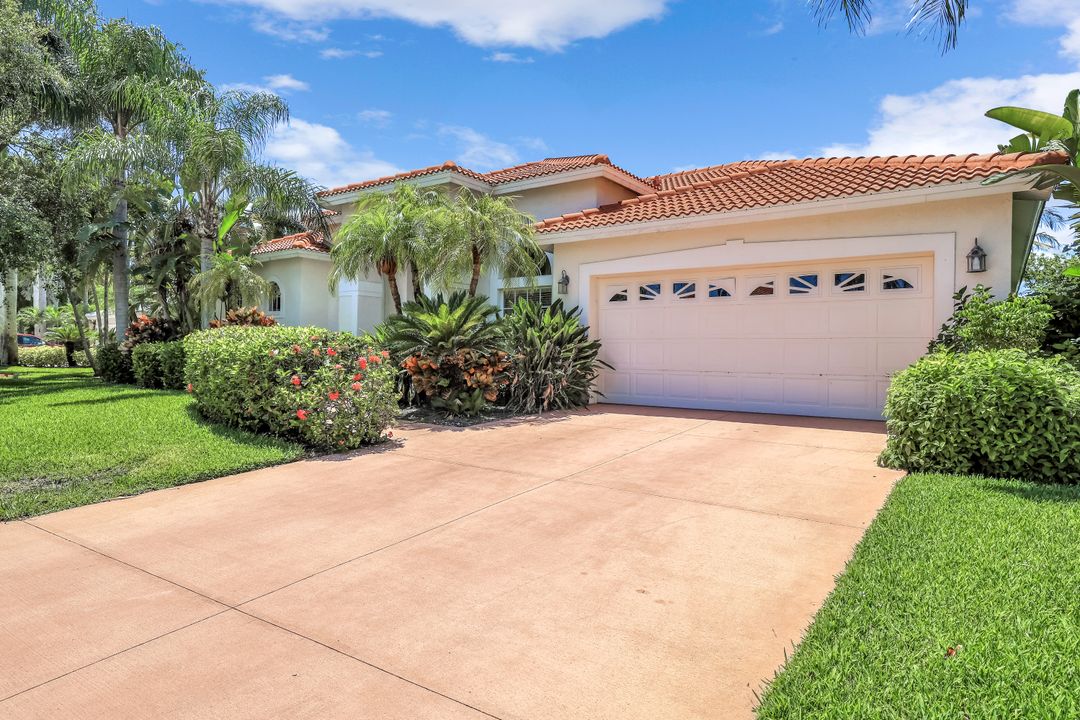 9461 Cedar Creek Dr, Bonita Springs, FL 34135