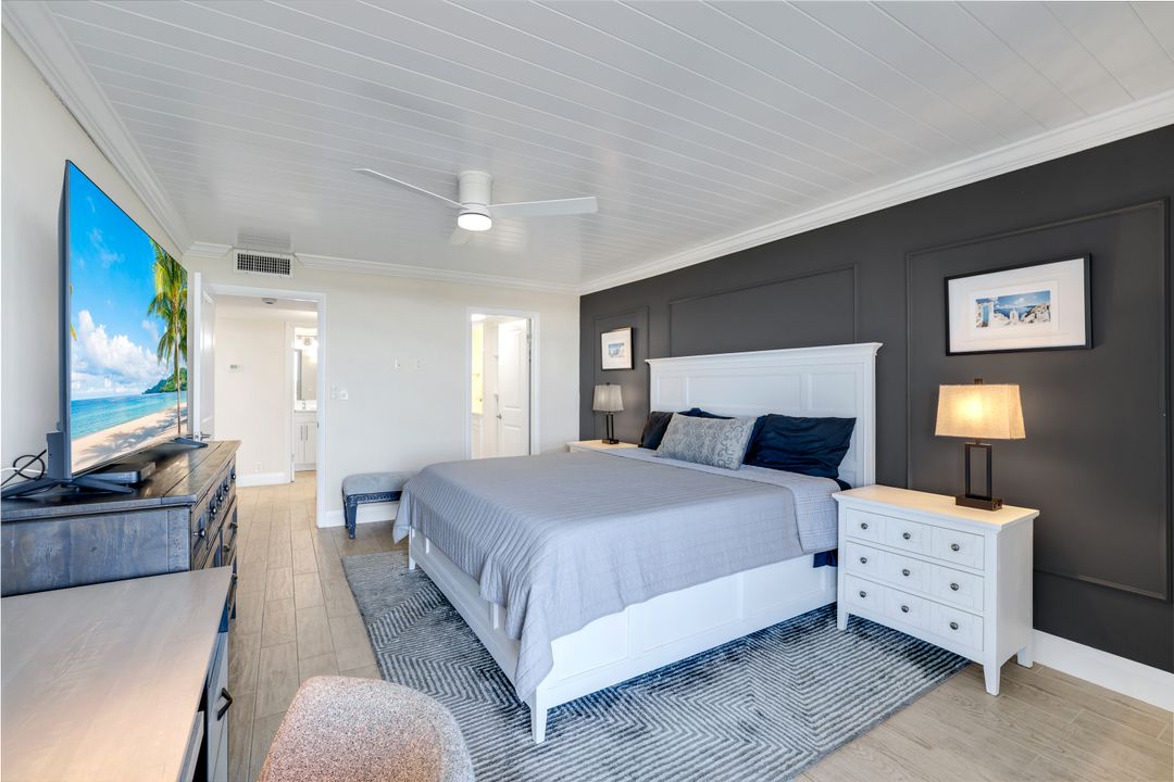 5 Bluebill Ave #506, Naples, FL 34108