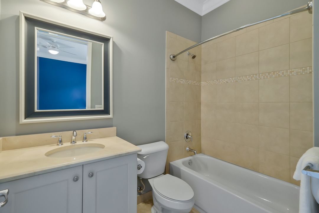 3384 Atlantic Cir, Naples, FL 34119