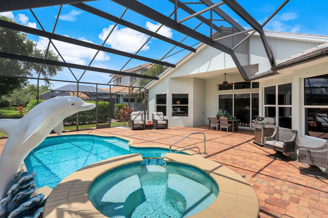 19736 Maddelena Cir, Fort Myers, FL 33967