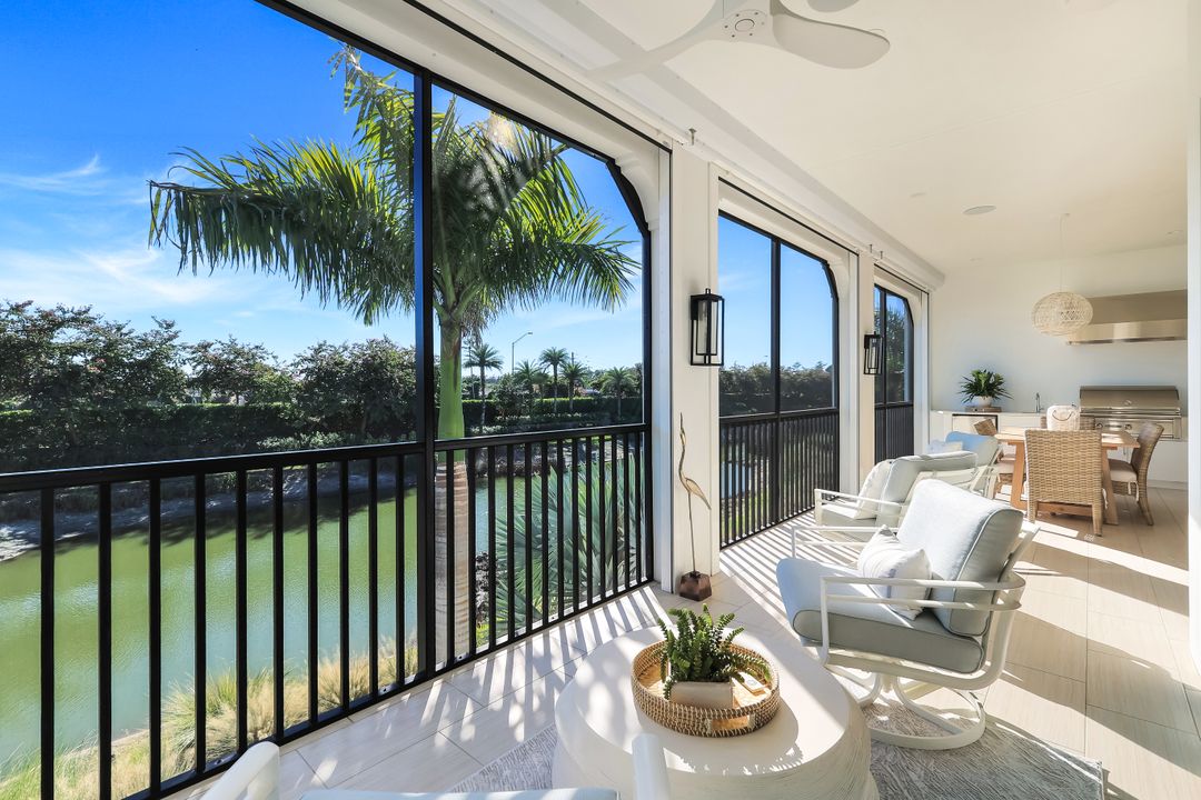 16320 Corsica Way #202, Naples, FL 34110