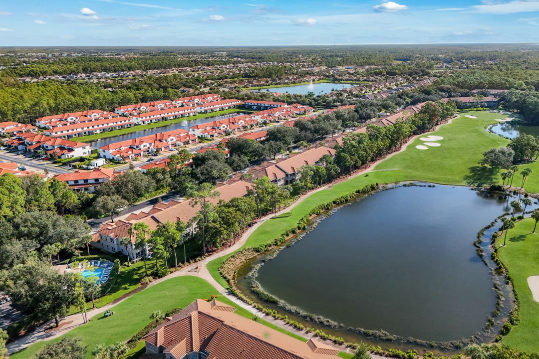 8470 Danbury Blvd #201, Naples, FL 34120