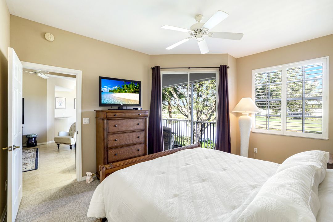 2033 Crestview Way #104, Naples, FL 34119