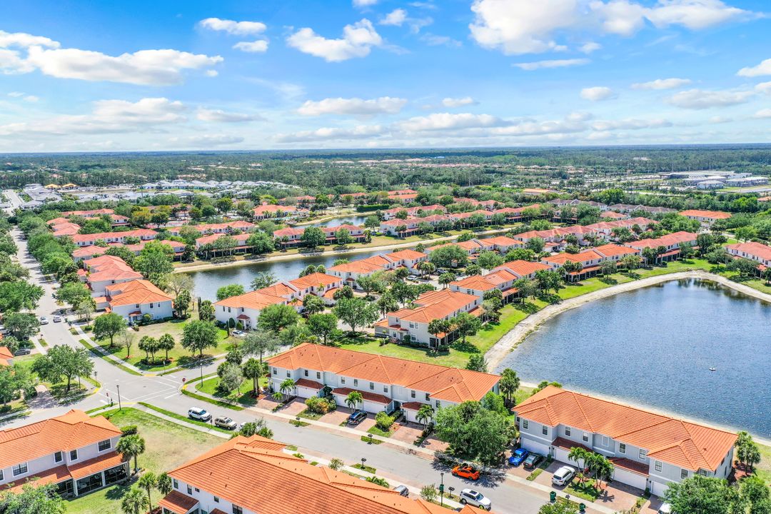 14762 Sutherland Ave, Naples, FL 34119