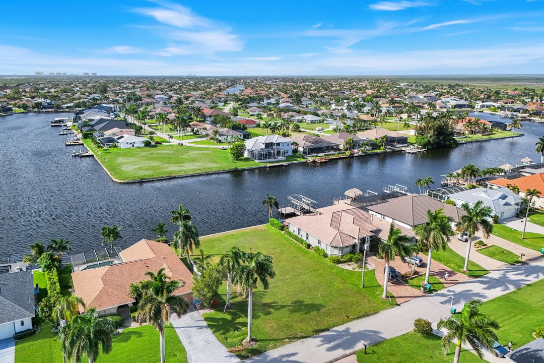 2834 SW 30th St, Cape Coral, FL 33914