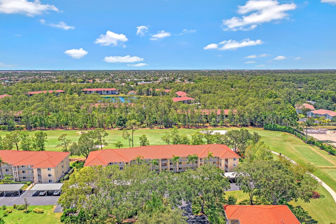 3695 Amberly Cir #E 107, Naples, FL 34112