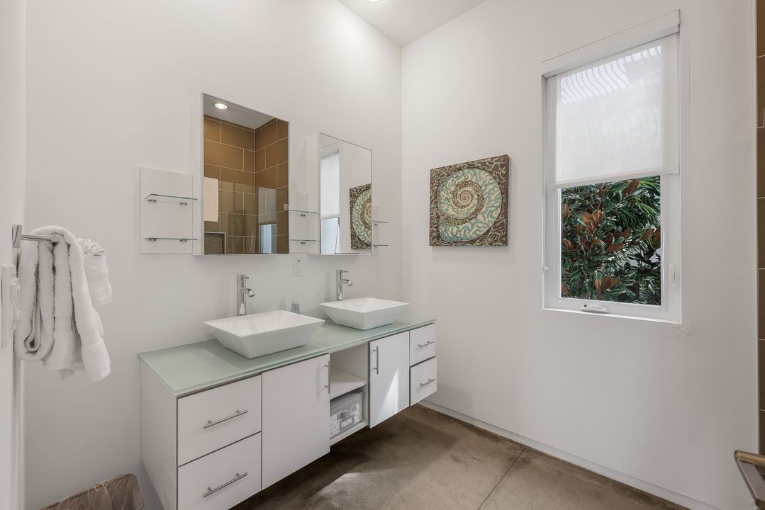 5326 SW 16th Pl, Cape Coral, FL 33914