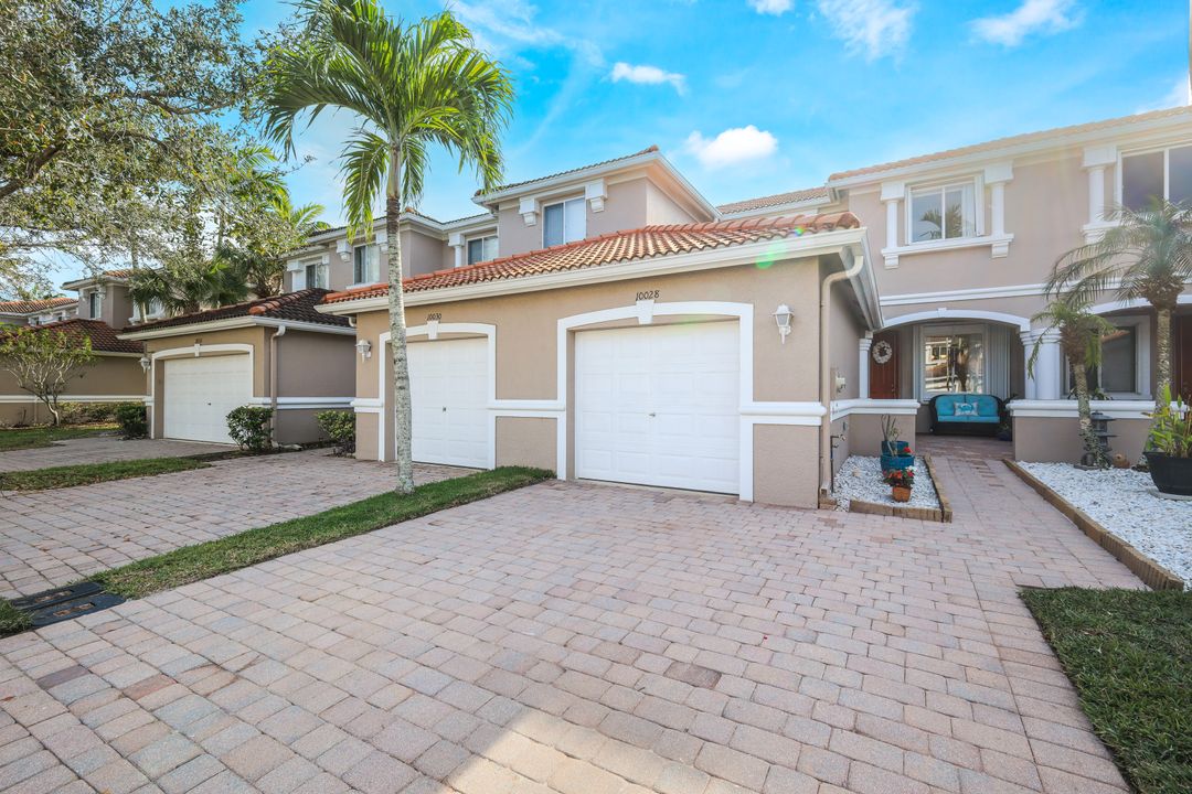 10028 Ravello Blvd, Fort Myers, FL 33905