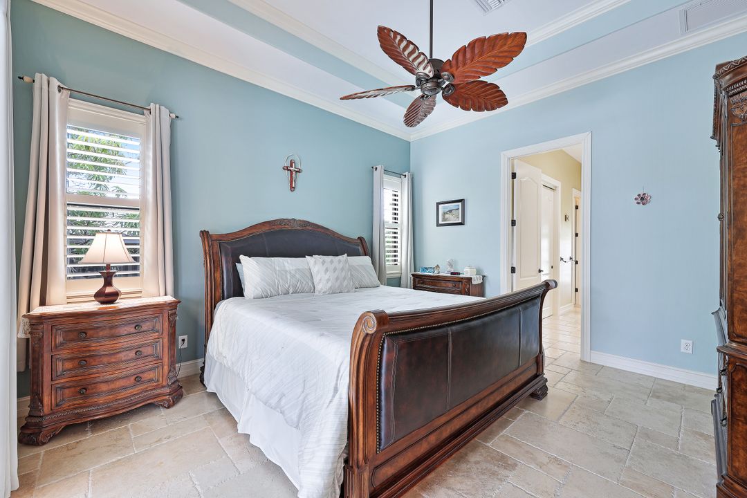 598 Fieldstone Dr, Marco Island, FL 34145