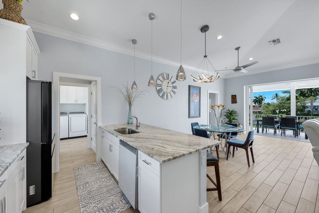 117 Sand Dollar Dr, Fort Myers Beach, FL 33931