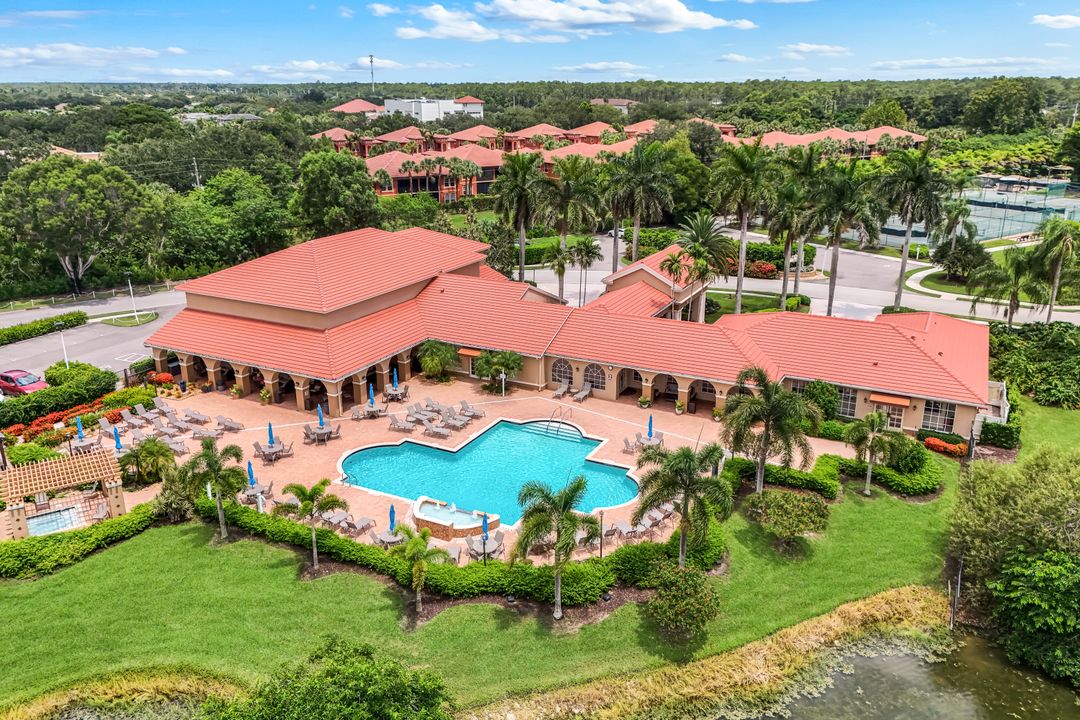 6384 Huntington Lakes Cir #103, Naples, FL 34119