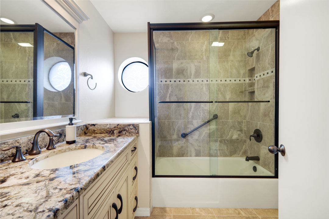 16201 Fairway Woods Dr #805, Fort Myers, FL 33908