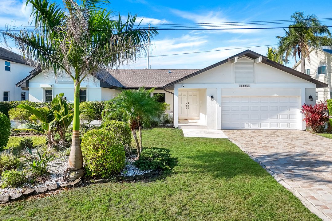 1528 SW 52nd Ln, Cape Coral, FL 33914