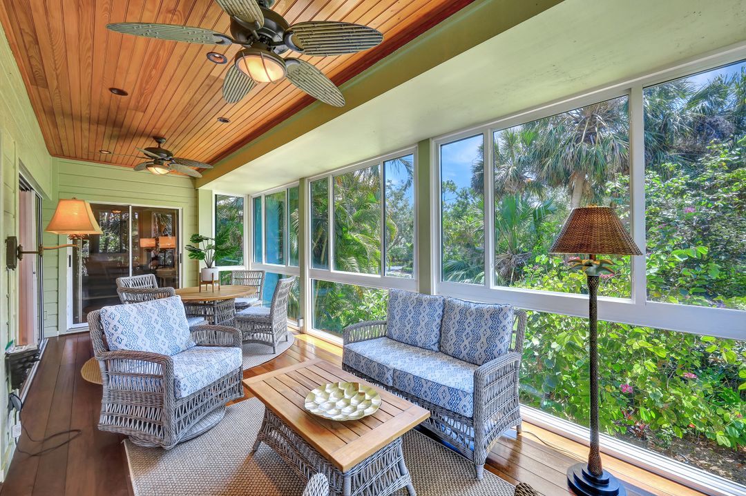 3822 Survey Cir, Bonita Springs, FL 34134