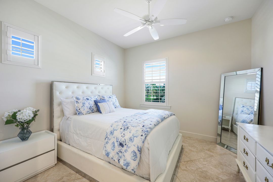 12066 Covent Garden Ct #1403, Naples, FL 34120