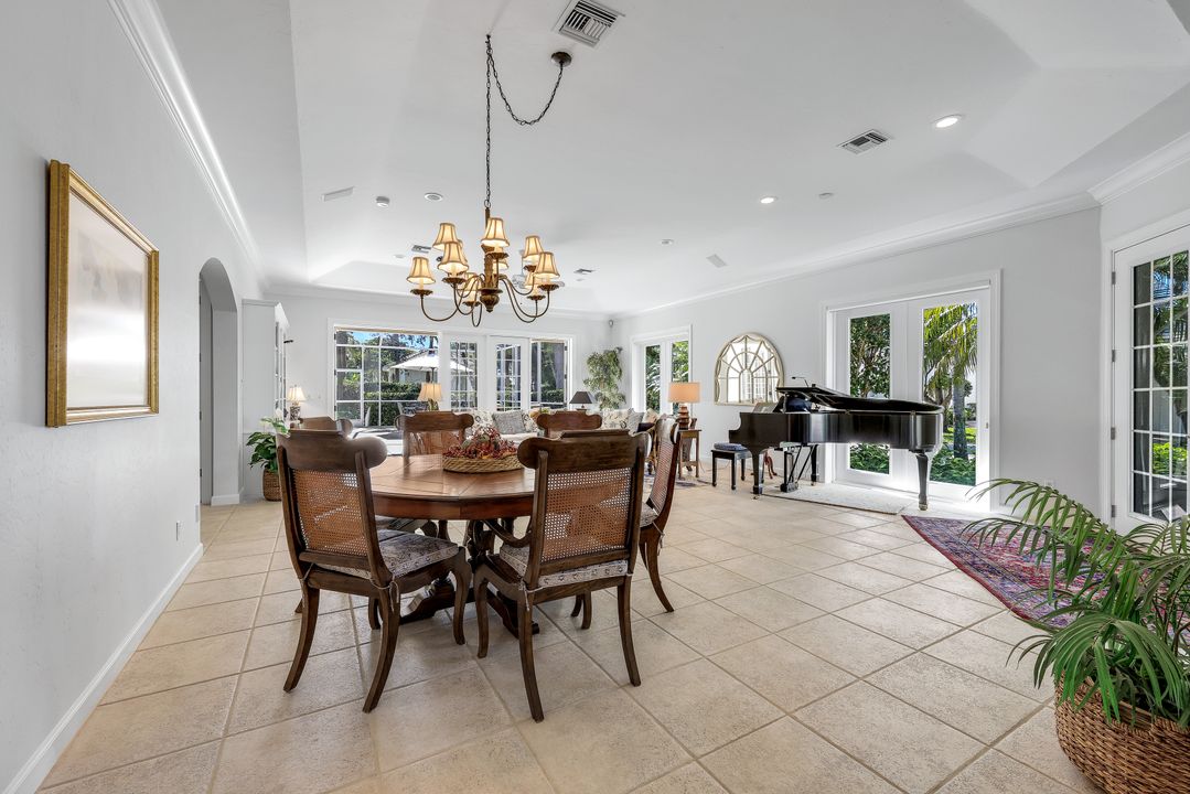 27425 Arbor Strand Dr, Bonita Springs, FL 34134