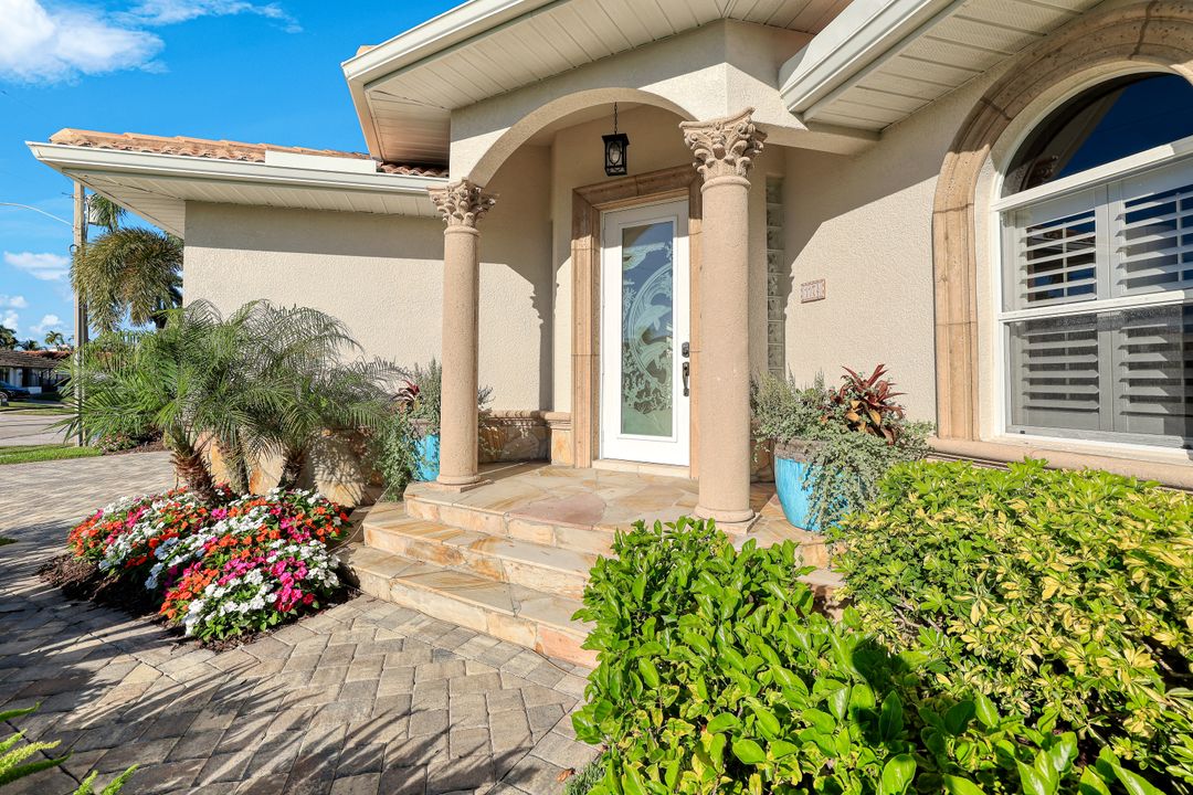 1174 Shenandoah Ct, Marco Island, FL 34145