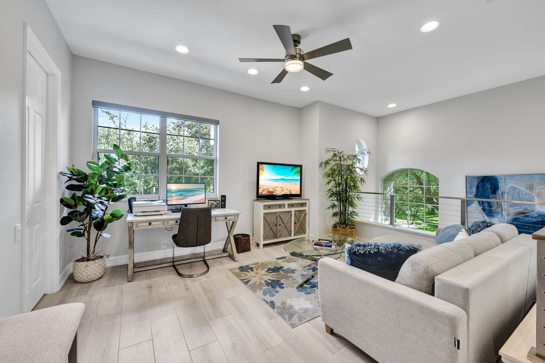3310 Hamlet Dr #3, Naples, FL 34105