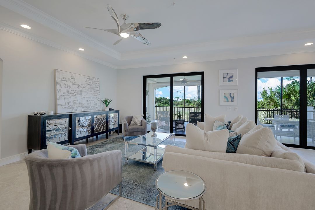 4730 Colony Villas Dr #802, Bonita Springs, FL 34134