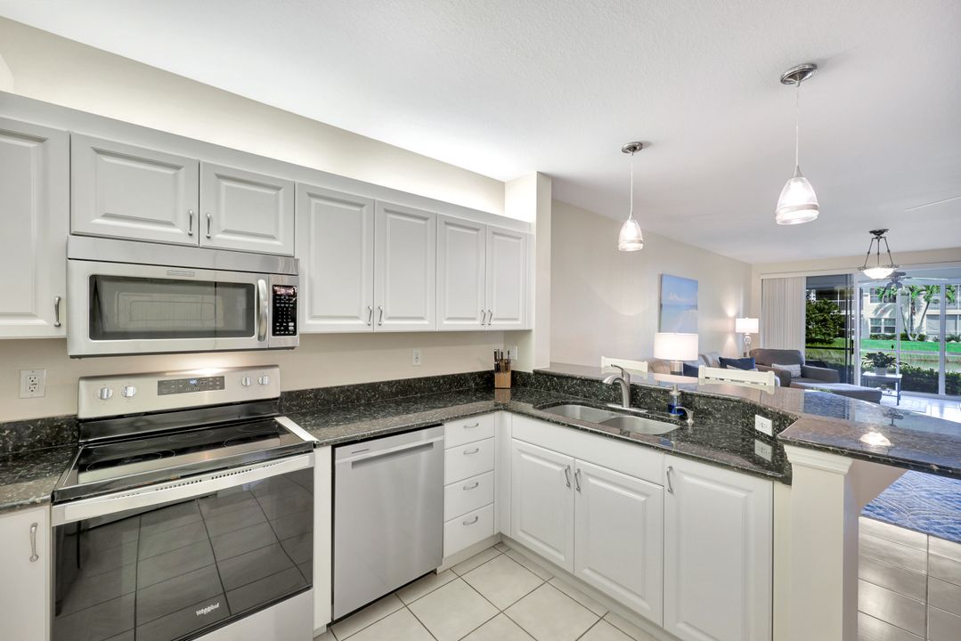 10900 Santa Margherita Rd #102, Bonita Springs, FL 34135