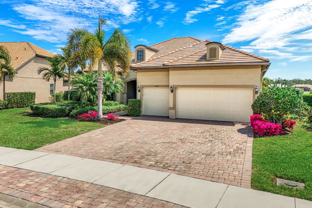 14441 Pine Hollow Drive, Estero, FL 33928