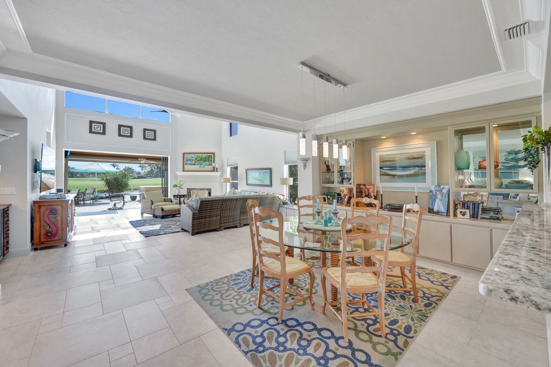 10339 Quail Crown Dr, Naples, FL 34119