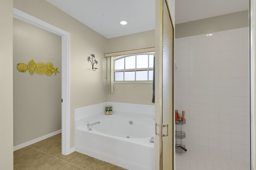 401 NW 18th Ave, Cape Coral, FL 33993