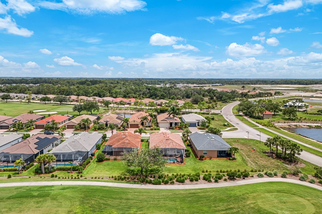 3147 Walnut Grove Ln, Alva, FL 33920