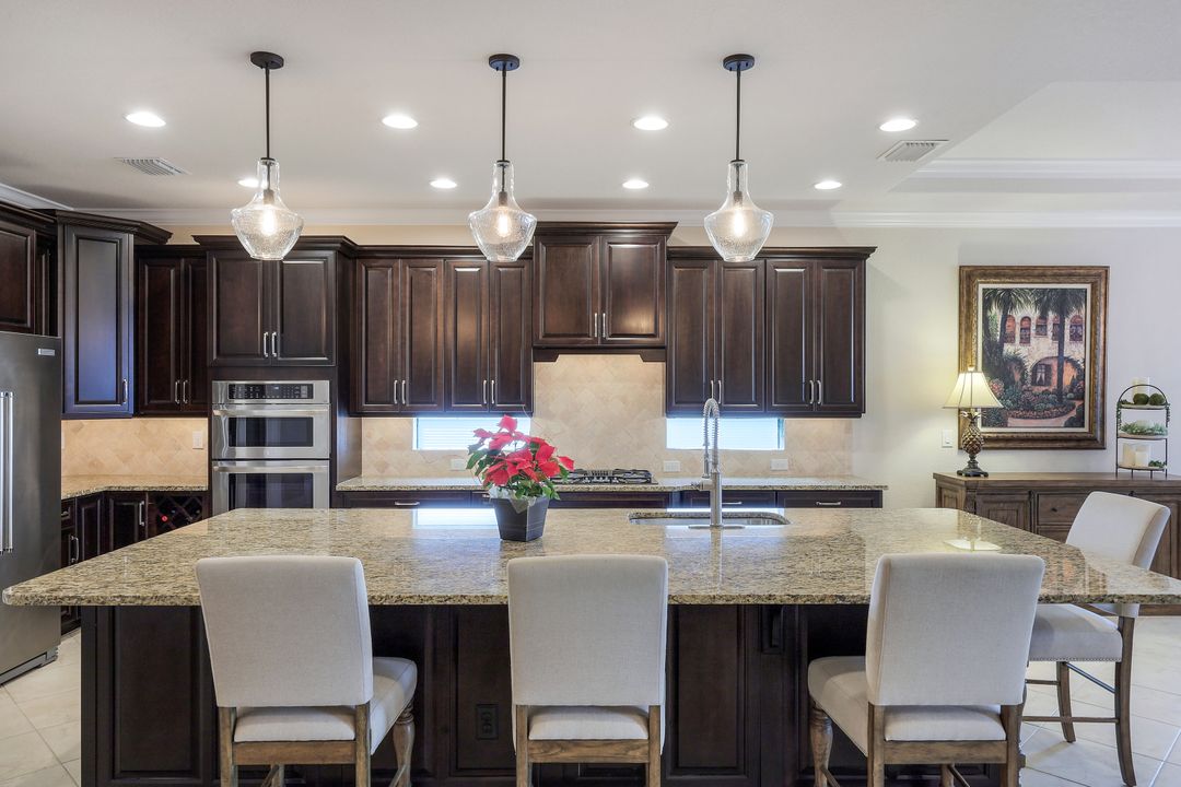 9973 Alhambra Ln, Bonita Springs, FL 34135