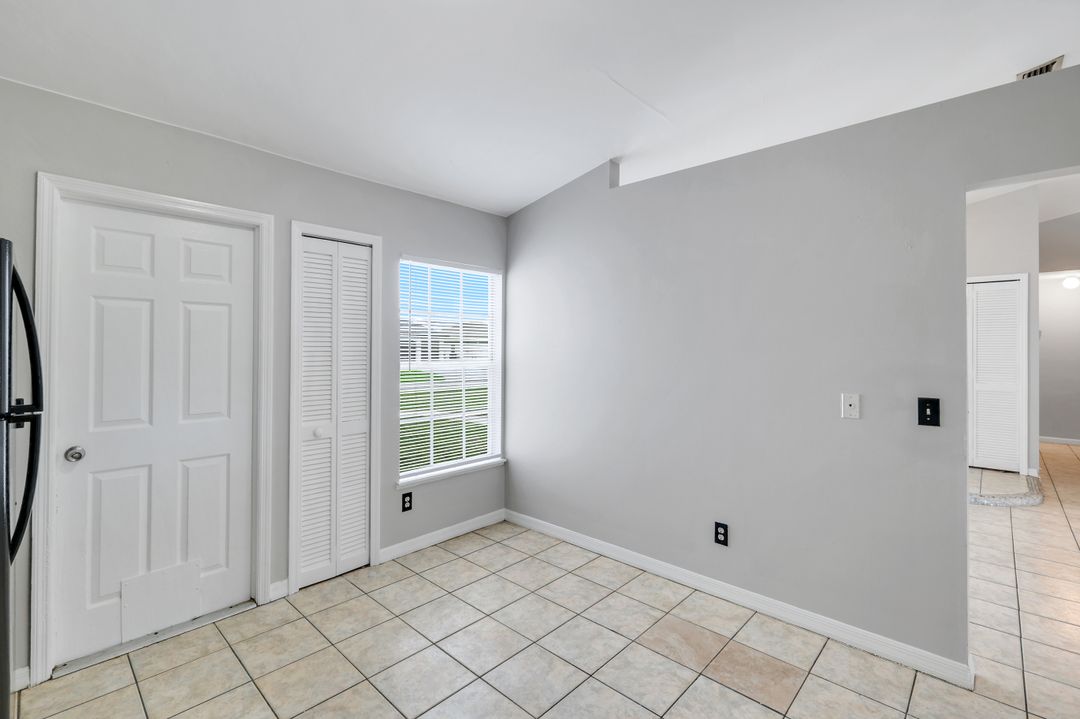 1409 SW 11th Pl, Cape Coral, FL 33991
