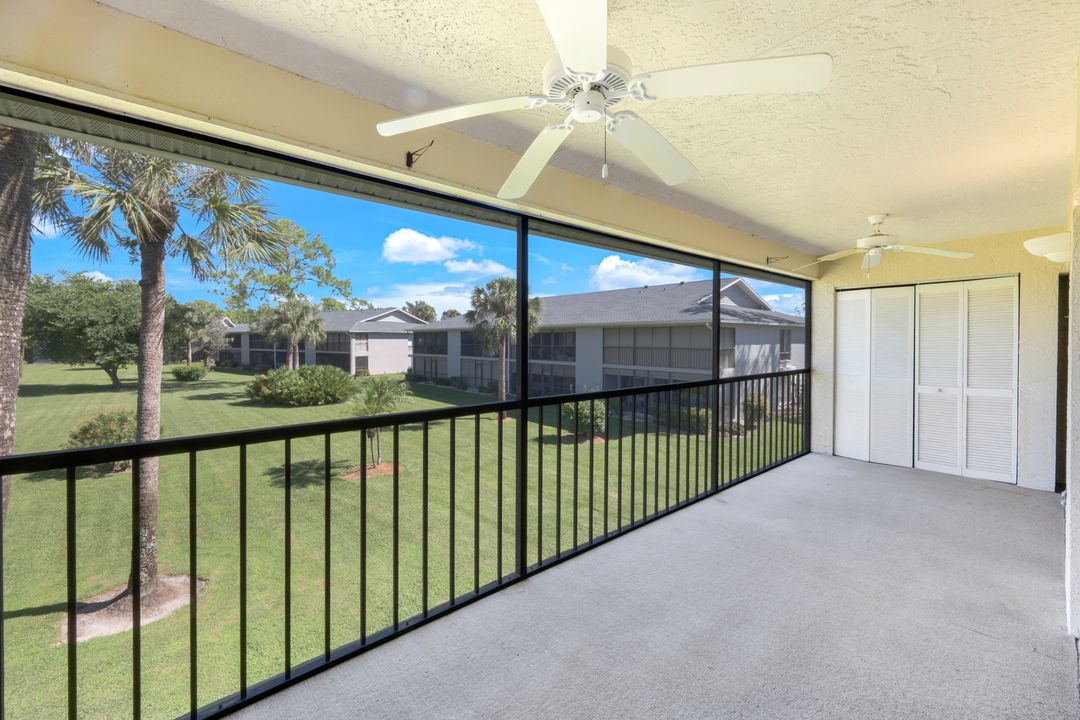 1228 Commonwealth Cir #203, Naples, FL 34116