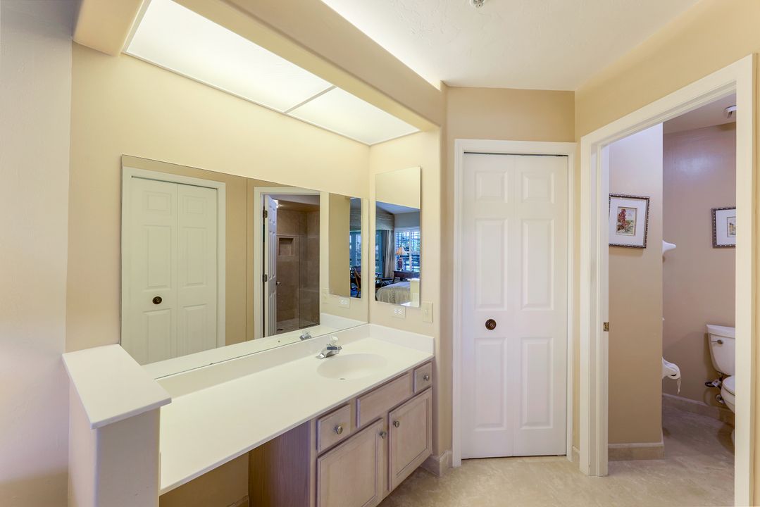 28080 Cavendish Ct #2008, Bonita Springs, FL 34135