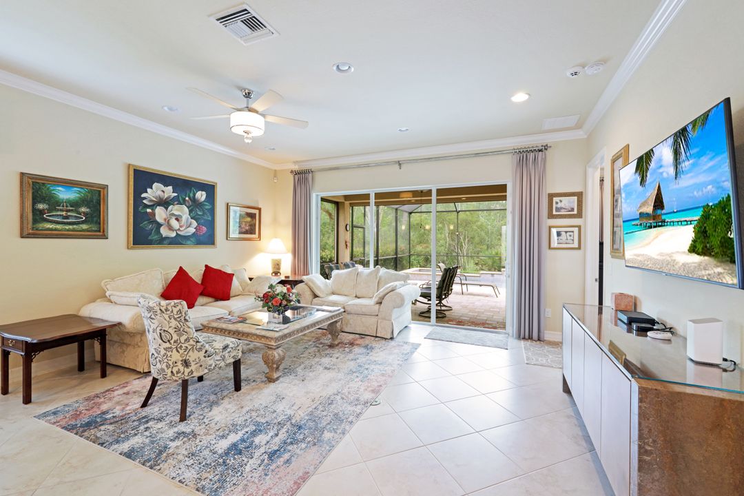 11292 Sparkleberry Dr, Fort Myers, FL 33913