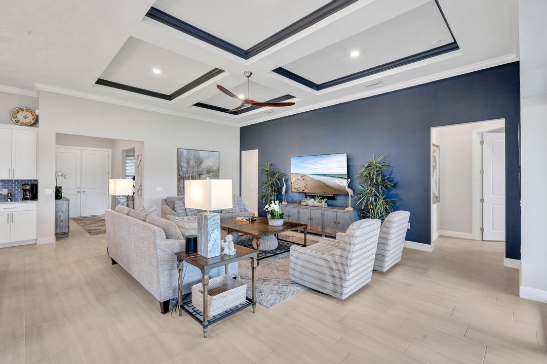 19184 Aqua Shore Dr, Fort Myers, FL 33913