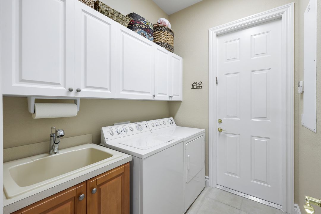 14114 Tivoli Terrace, Bonita Springs, FL 34135