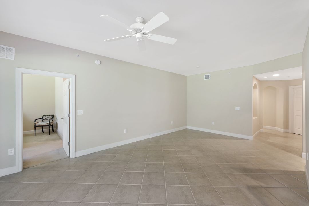 9516 Ironstone Terrace #101, Naples, FL 34120