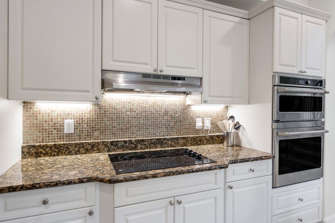 2661 Golden Gate Blvd W, Naples, FL 34120