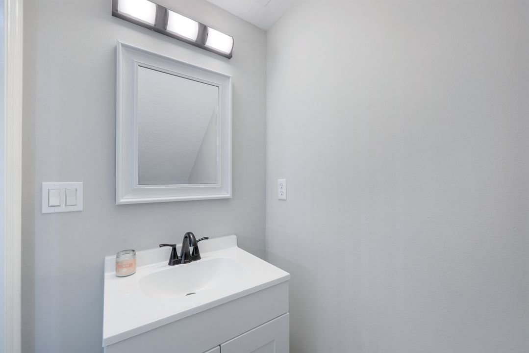 14696 Indigo Lakes Cir, Naples, FL 34119