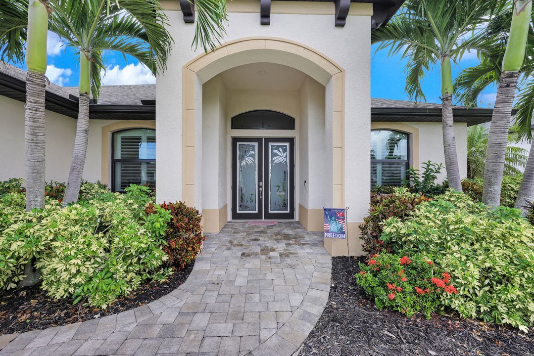 2627 SW 17th Pl, Cape Coral, FL 33914