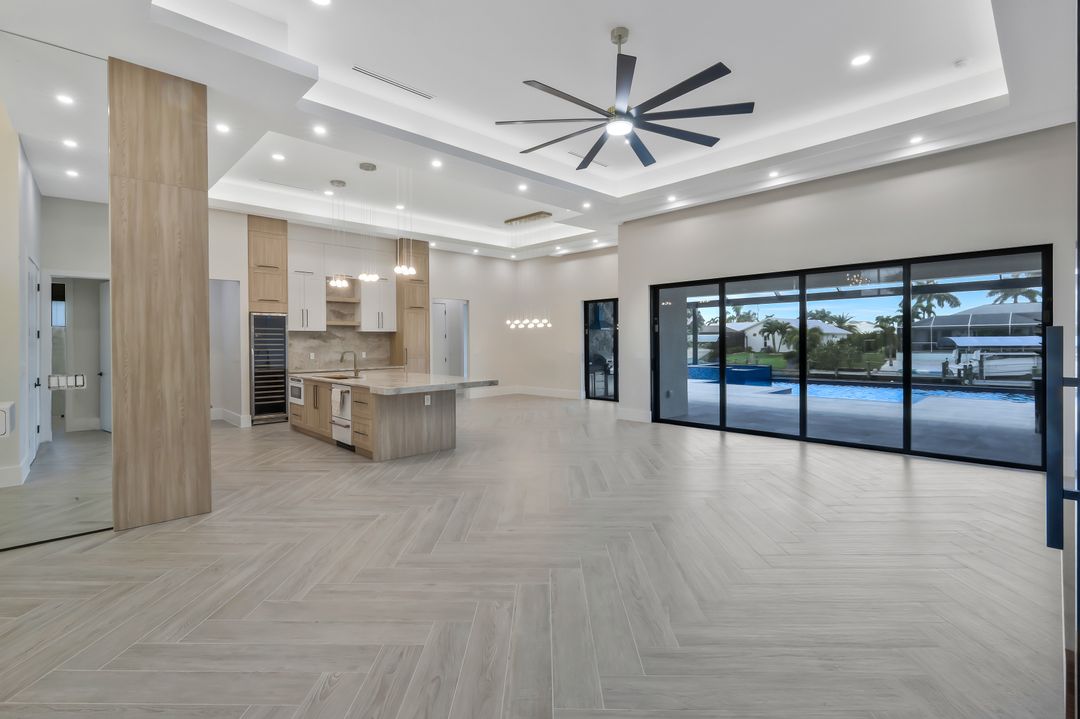 2826 SW 37th Terrace, Cape Coral, FL 33914